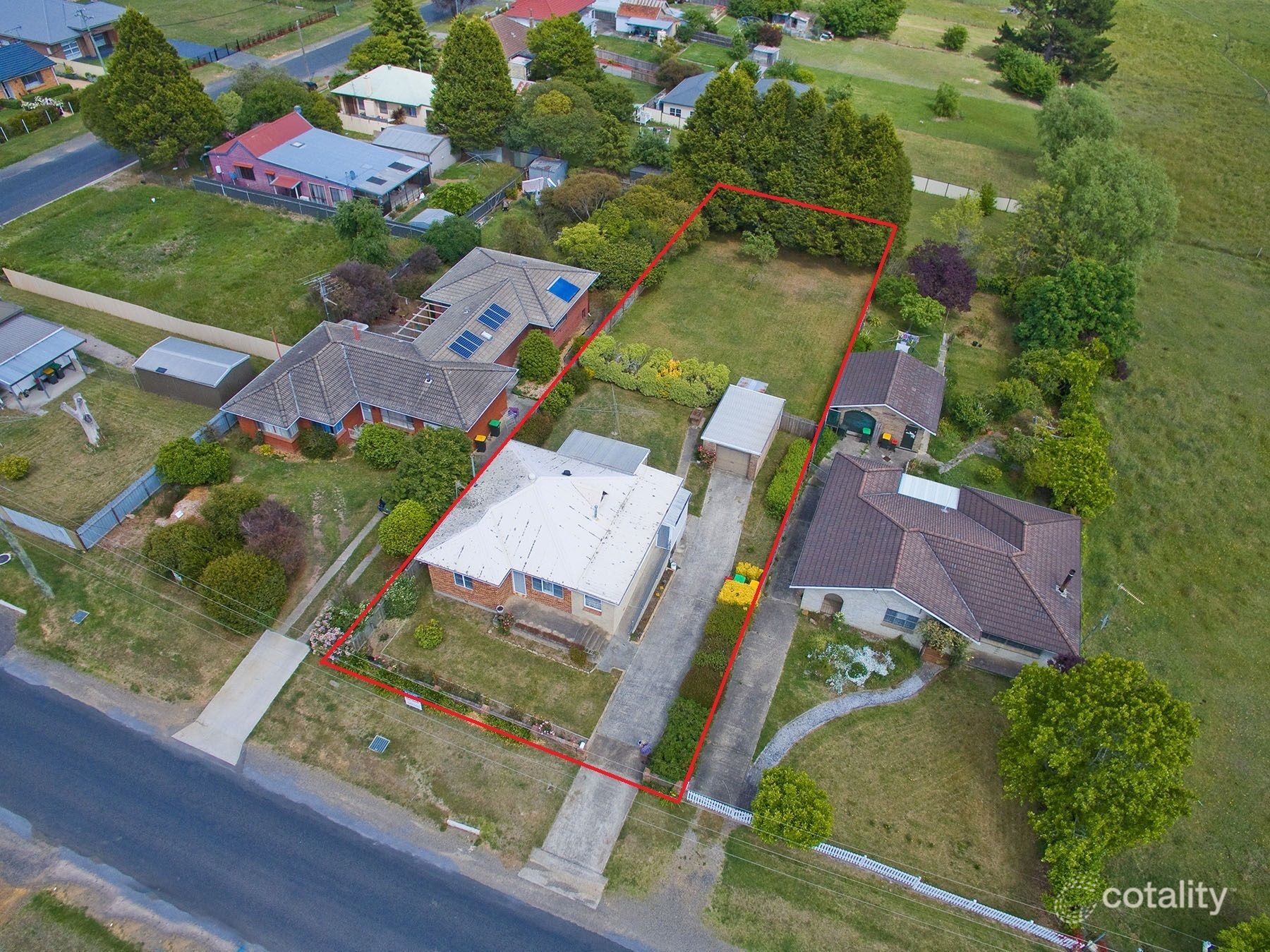 24 Beaconsfield Rd, Moss Vale, NSW 2577