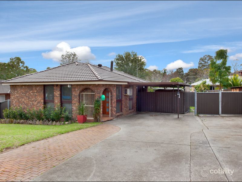 262 Madagascar Dr, Kings Park, NSW 2148