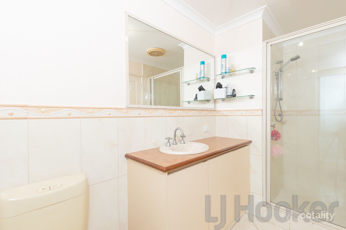 8 Griggs Way, Rockingham, WA 6168