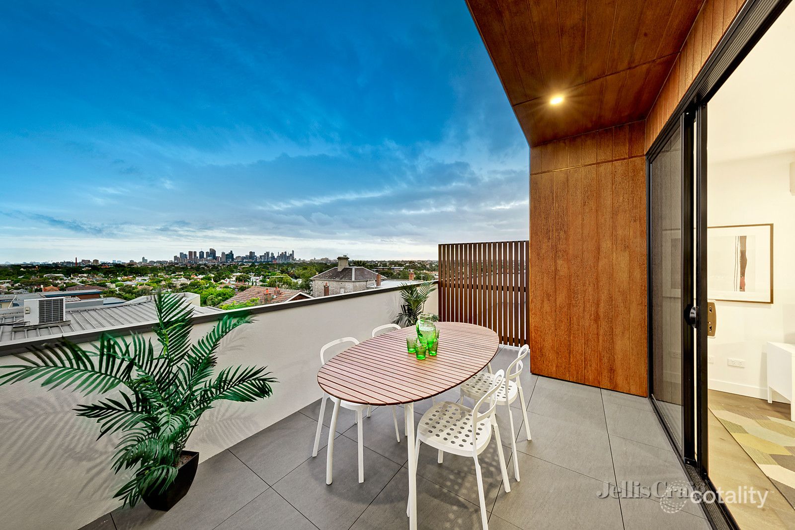 12/1a Campbell Gr, Northcote, VIC 3070