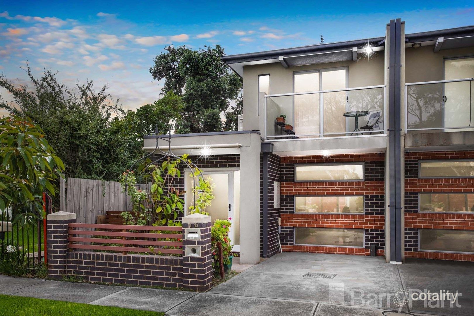 1/10 Greenham St, Maidstone, VIC 3012