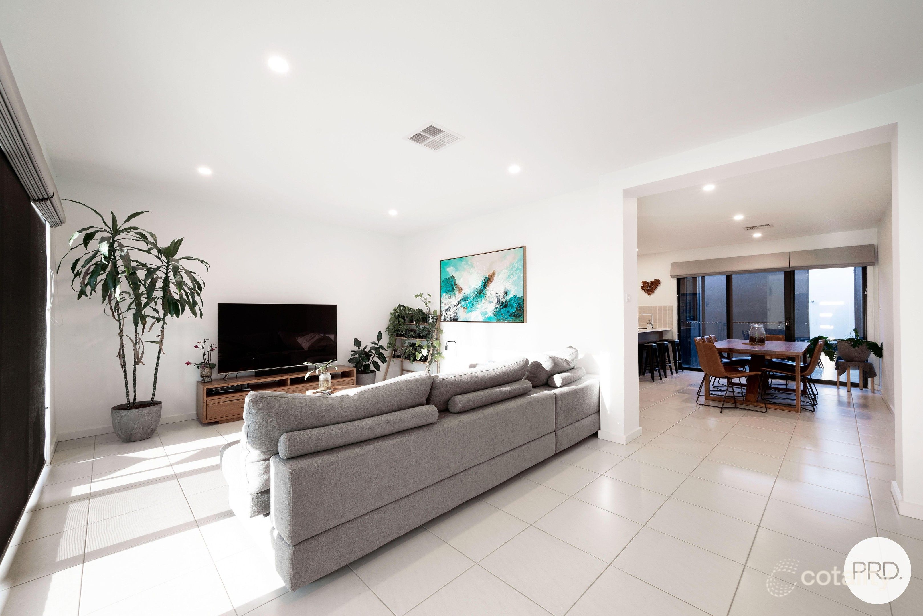 14/55 Woodberry Ave, Coombs, ACT 2611