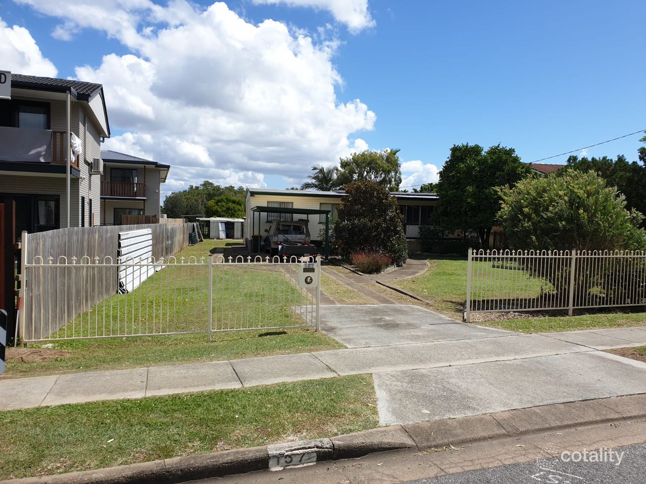 157 Kianawah Rd, Wynnum West, QLD 4178