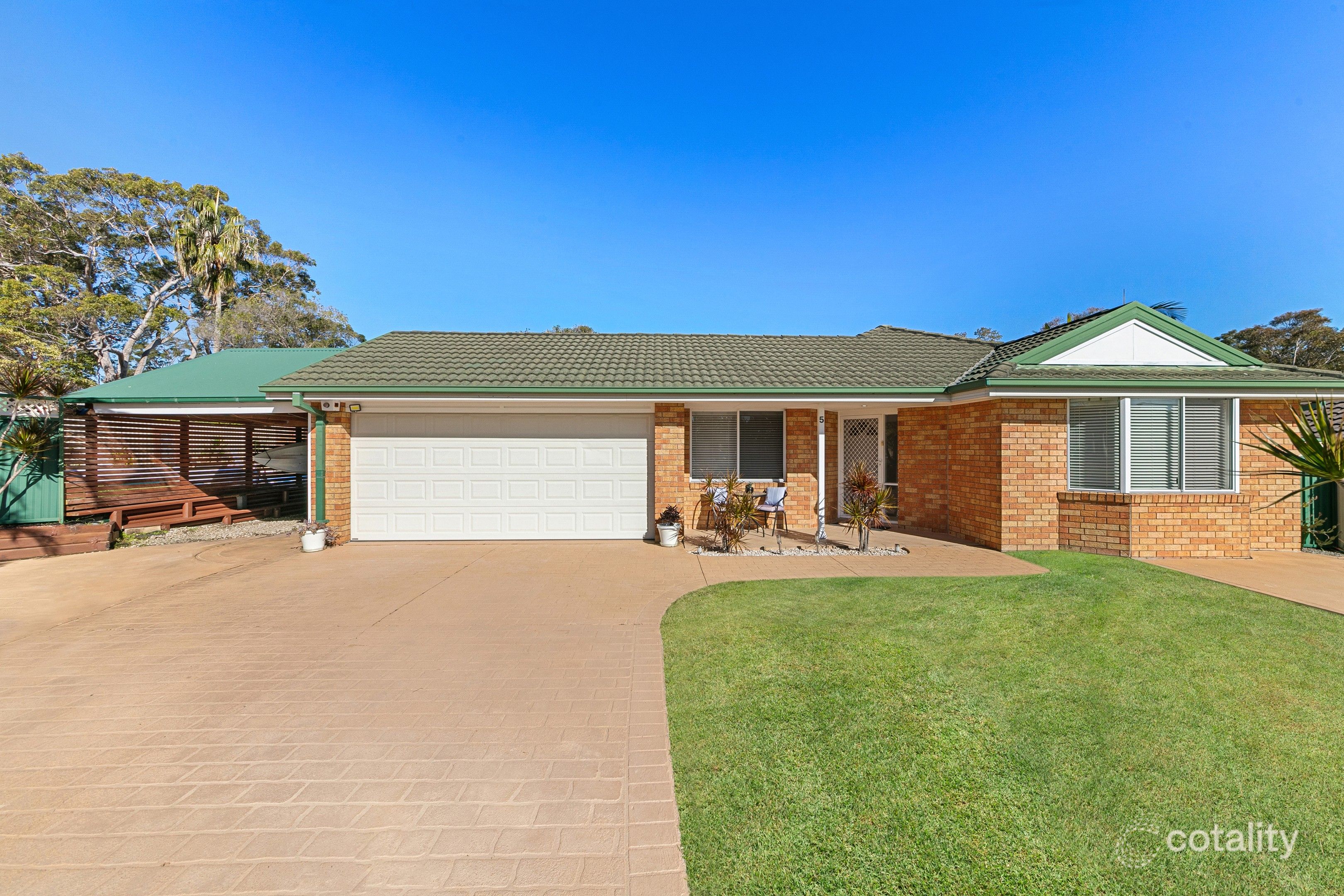 5 Travis Pl, Buff Point, NSW 2262