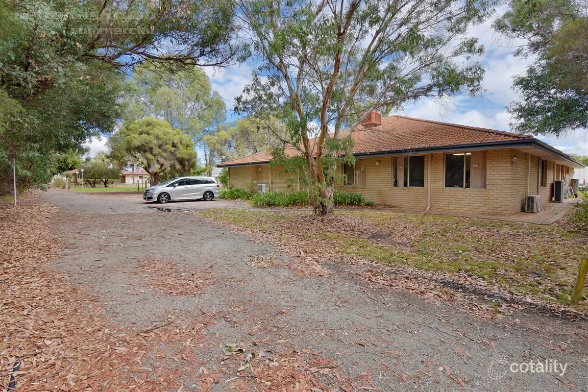 862 North Lake Rd, Cockburn Central, WA 6164