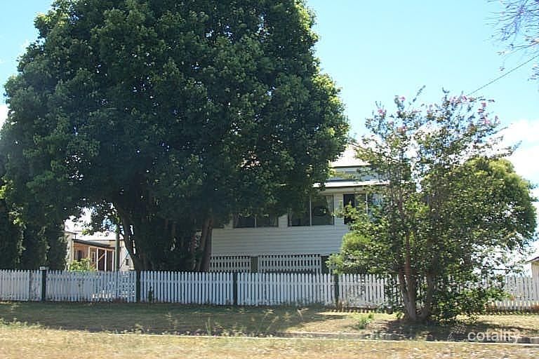 13 Gore St, Warwick, QLD 4370