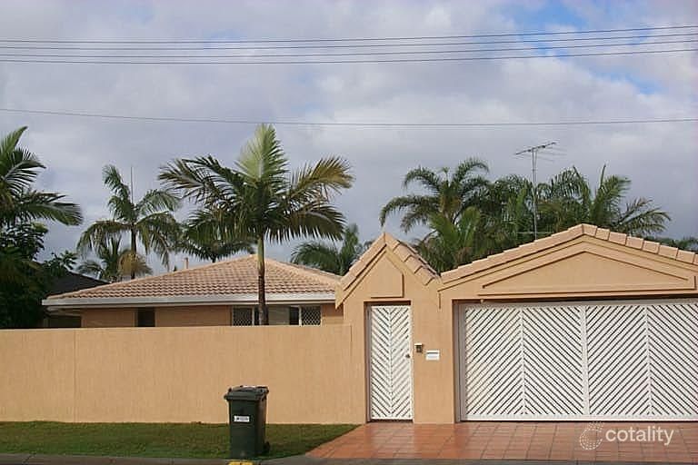 8 Cristobel Ct, Broadbeach Waters, QLD 4218