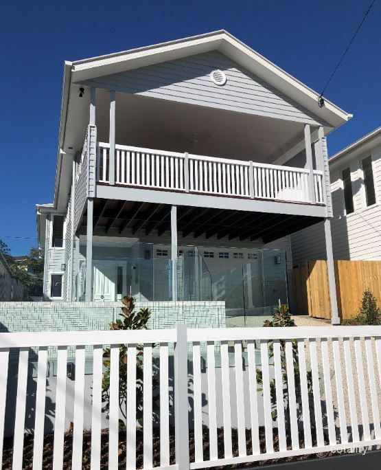 36 Eva St, Coorparoo, QLD 4151