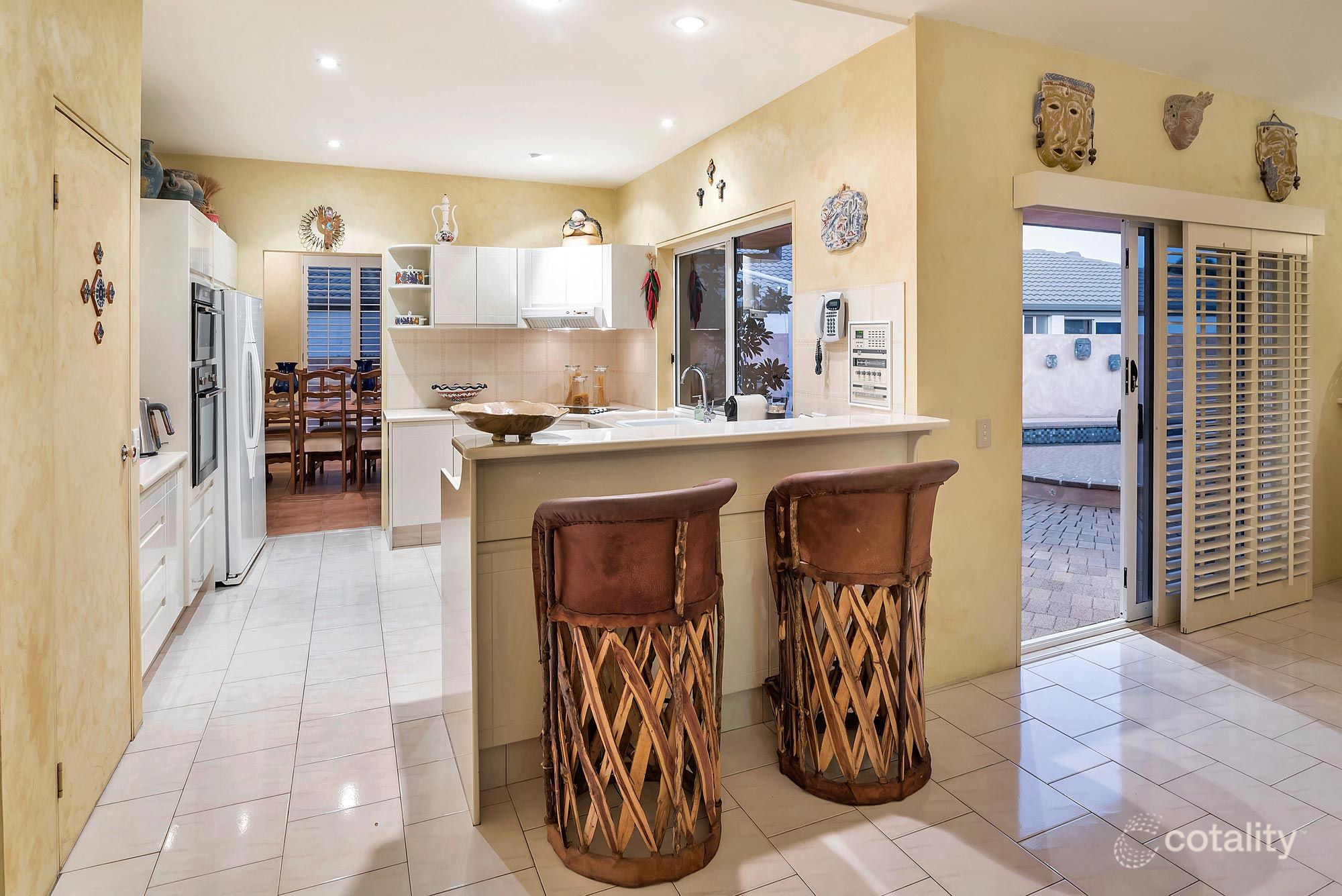 3 Gregory Dr, Carrara, QLD 4211