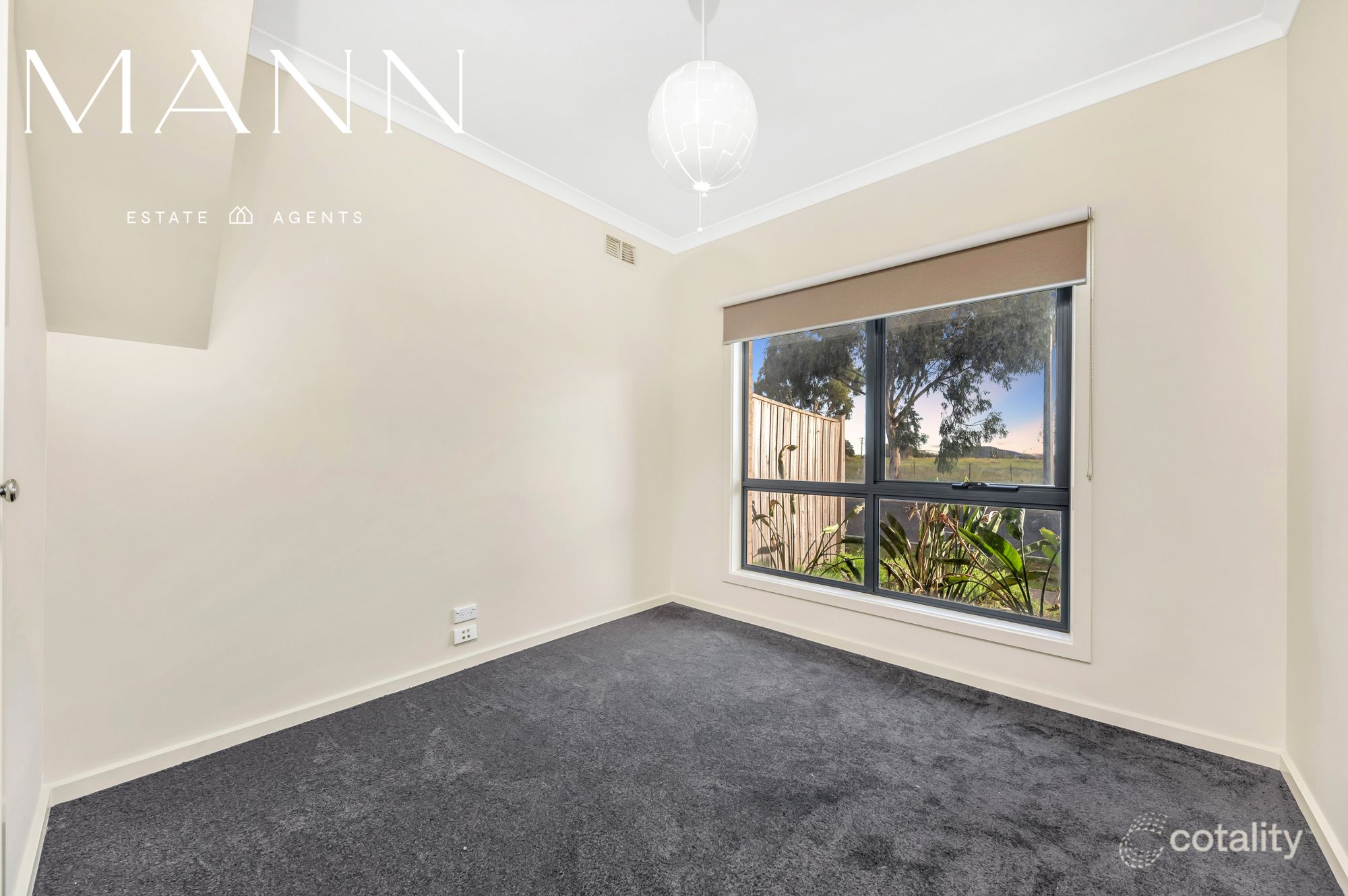 2 Broadleaf Dr, Epping, VIC 3076