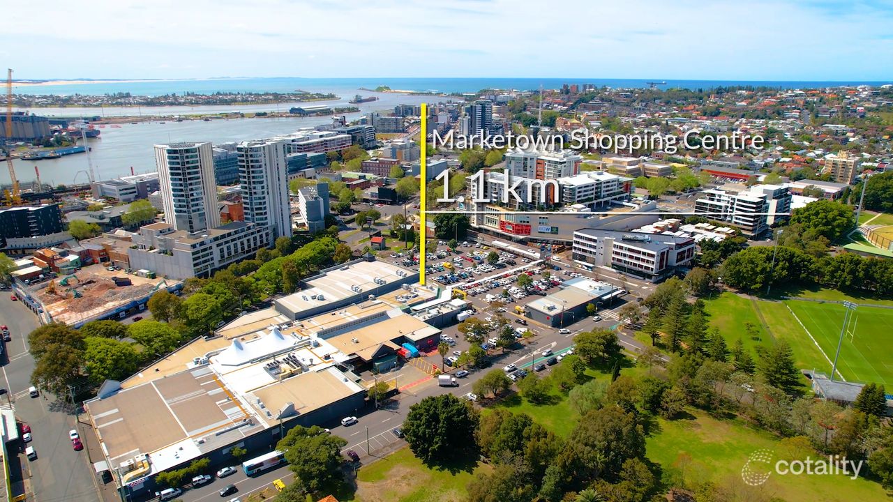 306 Parkway Ave, Hamilton East, NSW 2303