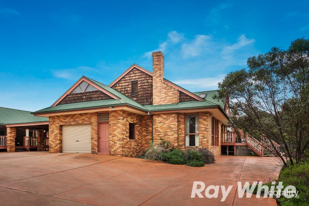 110 Heather Ave, Hurstbridge, VIC 3099