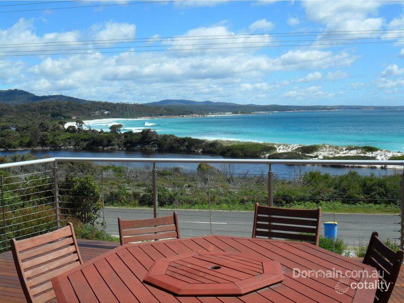 88 Main Rd, Binalong Bay, TAS 7216