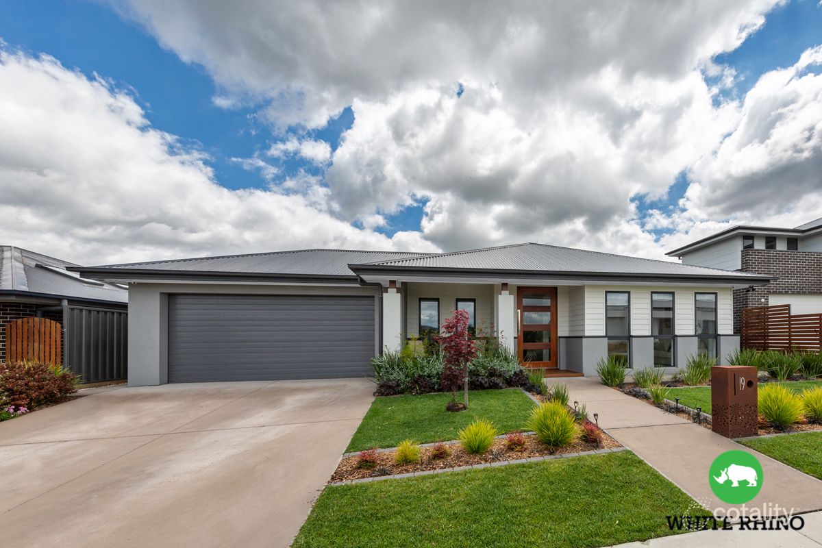 19 Feagan St, Googong, NSW 2620