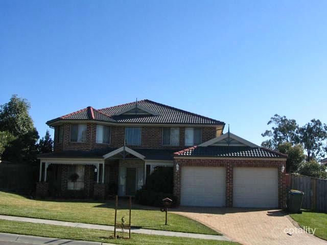 4 Brampton Dr, Beaumont Hills, NSW 2155
