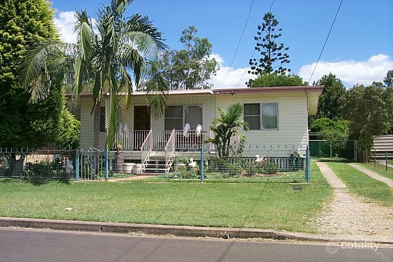13 Nolan St, Raceview, QLD 4305