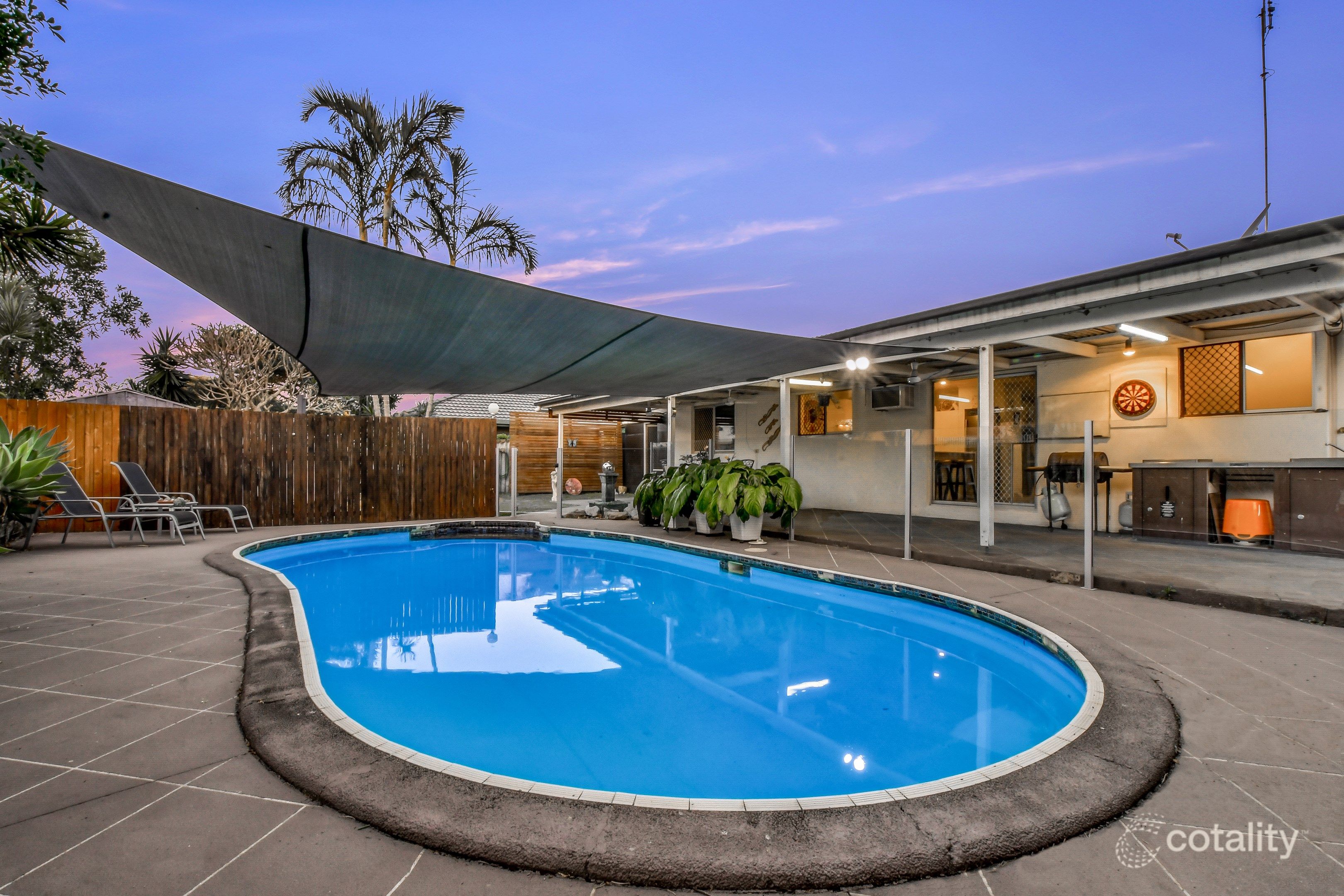 12 Naroon Cres, Wurtulla, QLD 4575