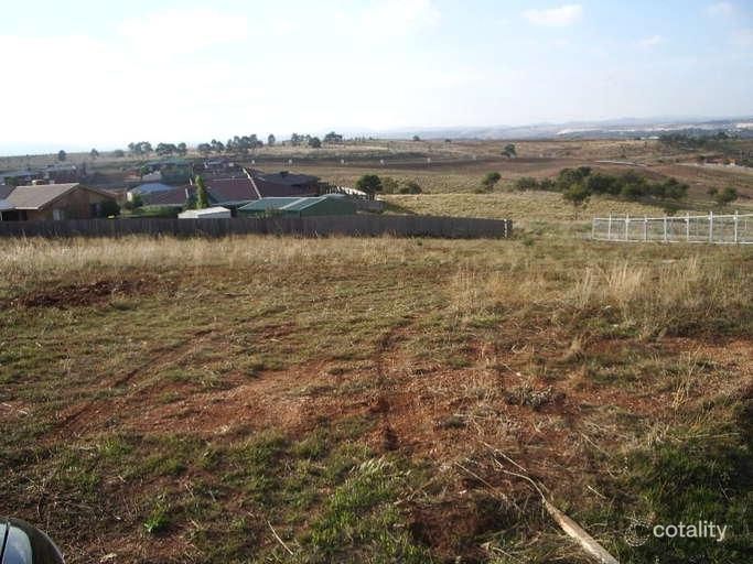 23 Maddison Cct, Darley, VIC 3340