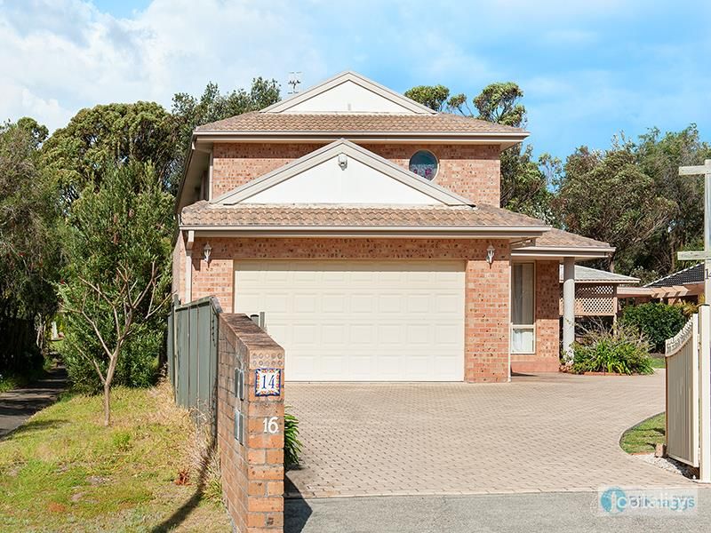 16 Legana Cl, Fingal Bay, NSW 2315