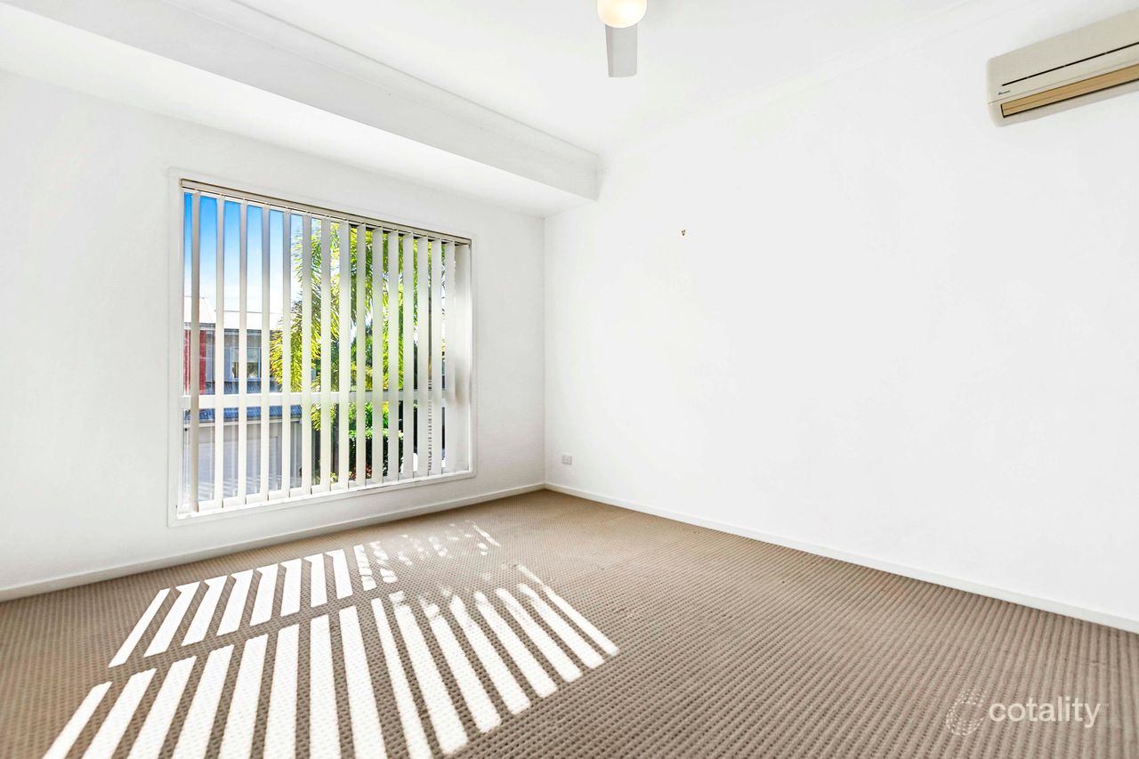 32/71 Elizabeth St, Urangan, QLD 4655