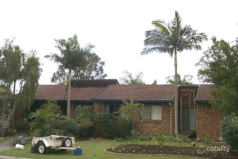 9 Mcinnes Pl, Mount Ommaney, QLD 4074