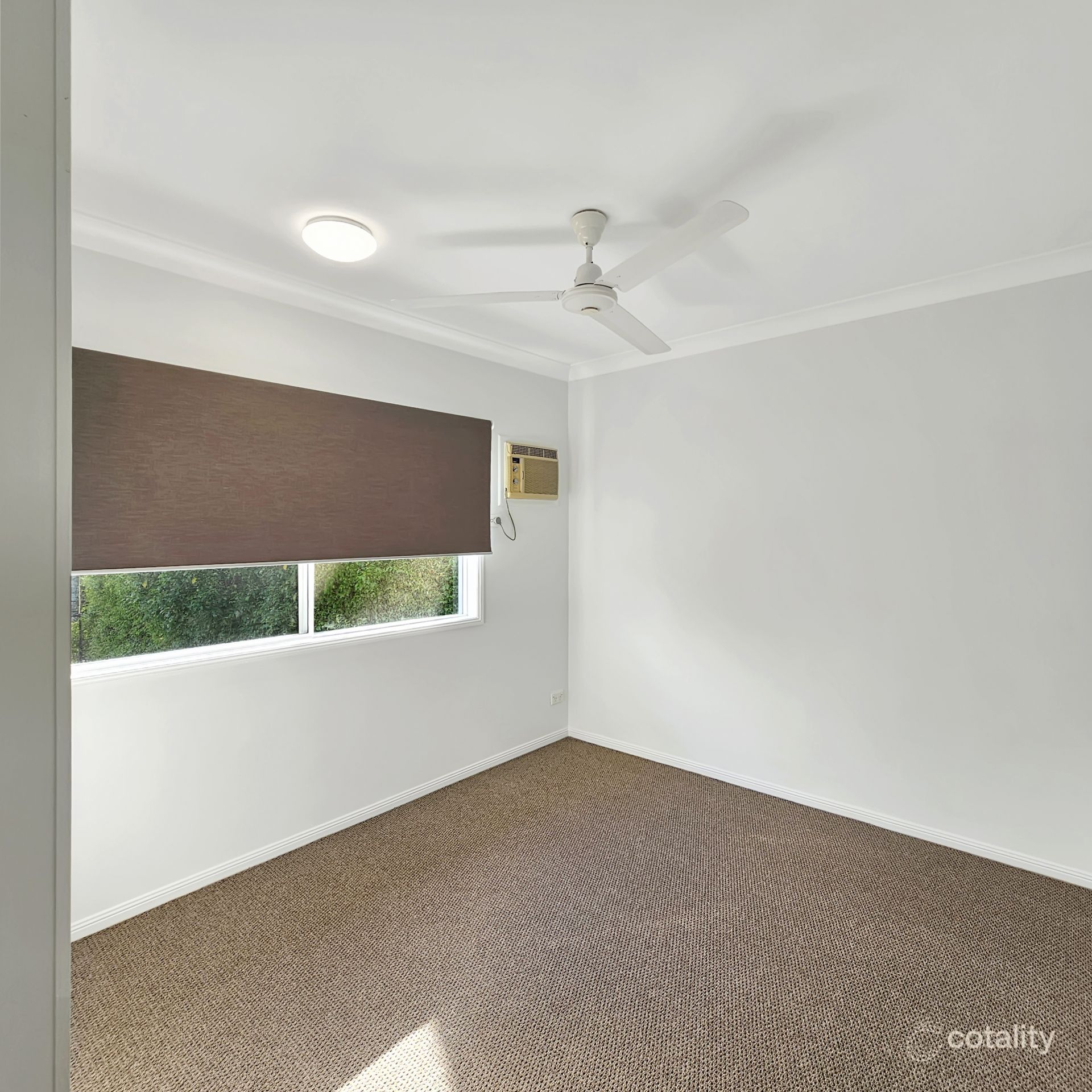 8/361-363 Mcleod St, Cairns North, QLD 4870