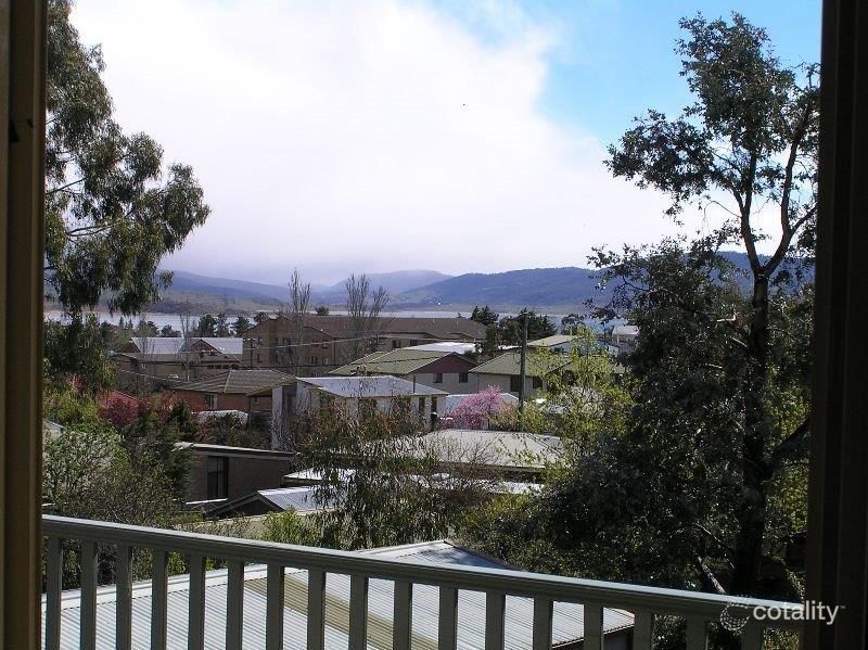 2/11 Ingebyra St, Jindabyne, NSW 2627