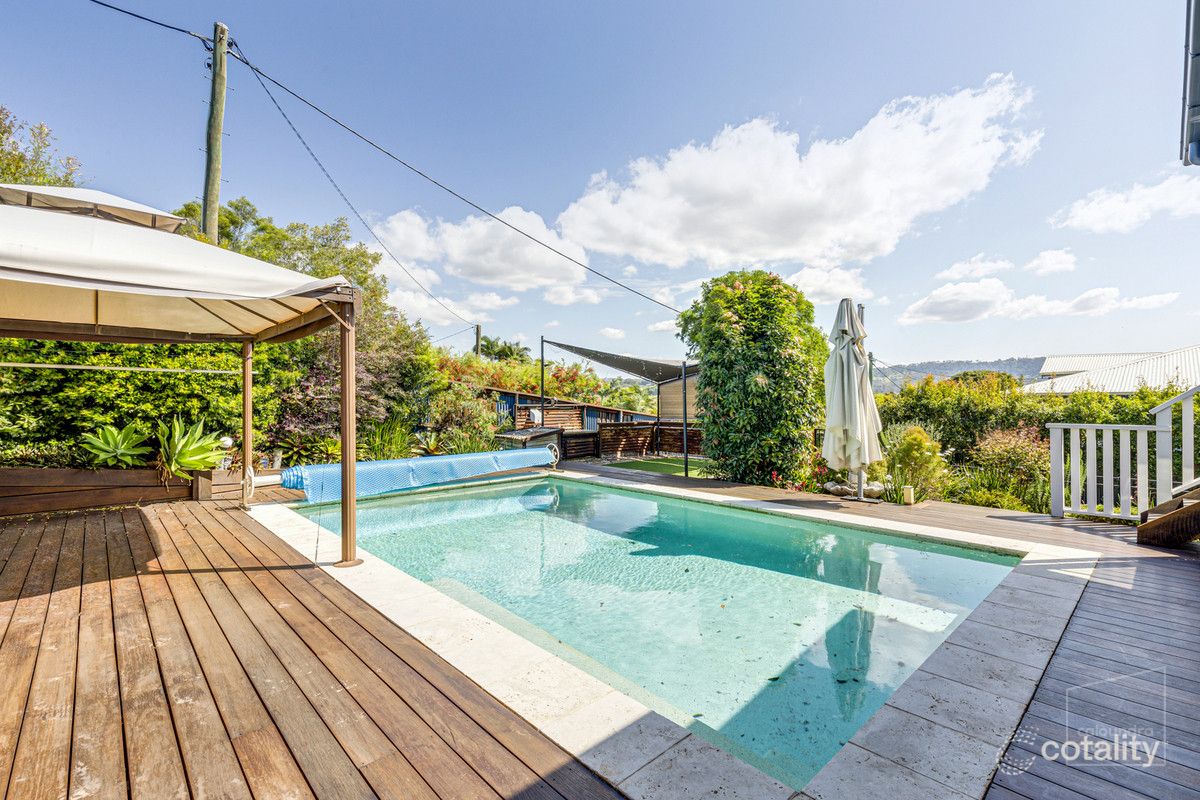 16 Elizabeth St, Nambour, QLD 4560