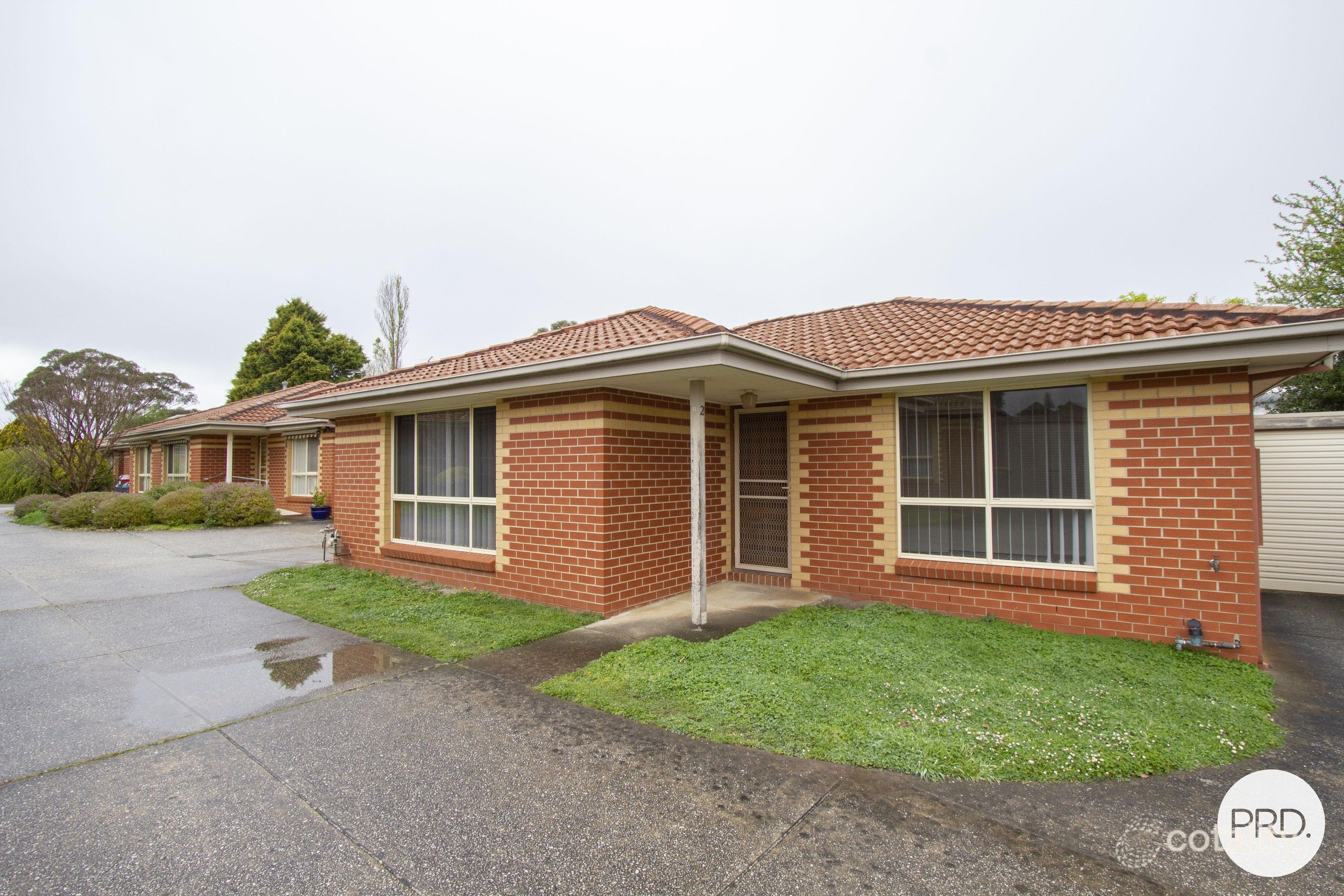 2/199 Yarrowee St, Sebastopol, VIC 3356