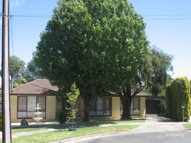 4 Koorab Cl, Modbury North, SA 5092