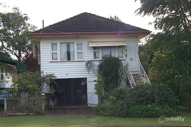 12 Herbert St, Scarborough, QLD 4020