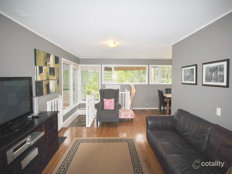 36 Parkinson Ave, South Turramurra, NSW 2074