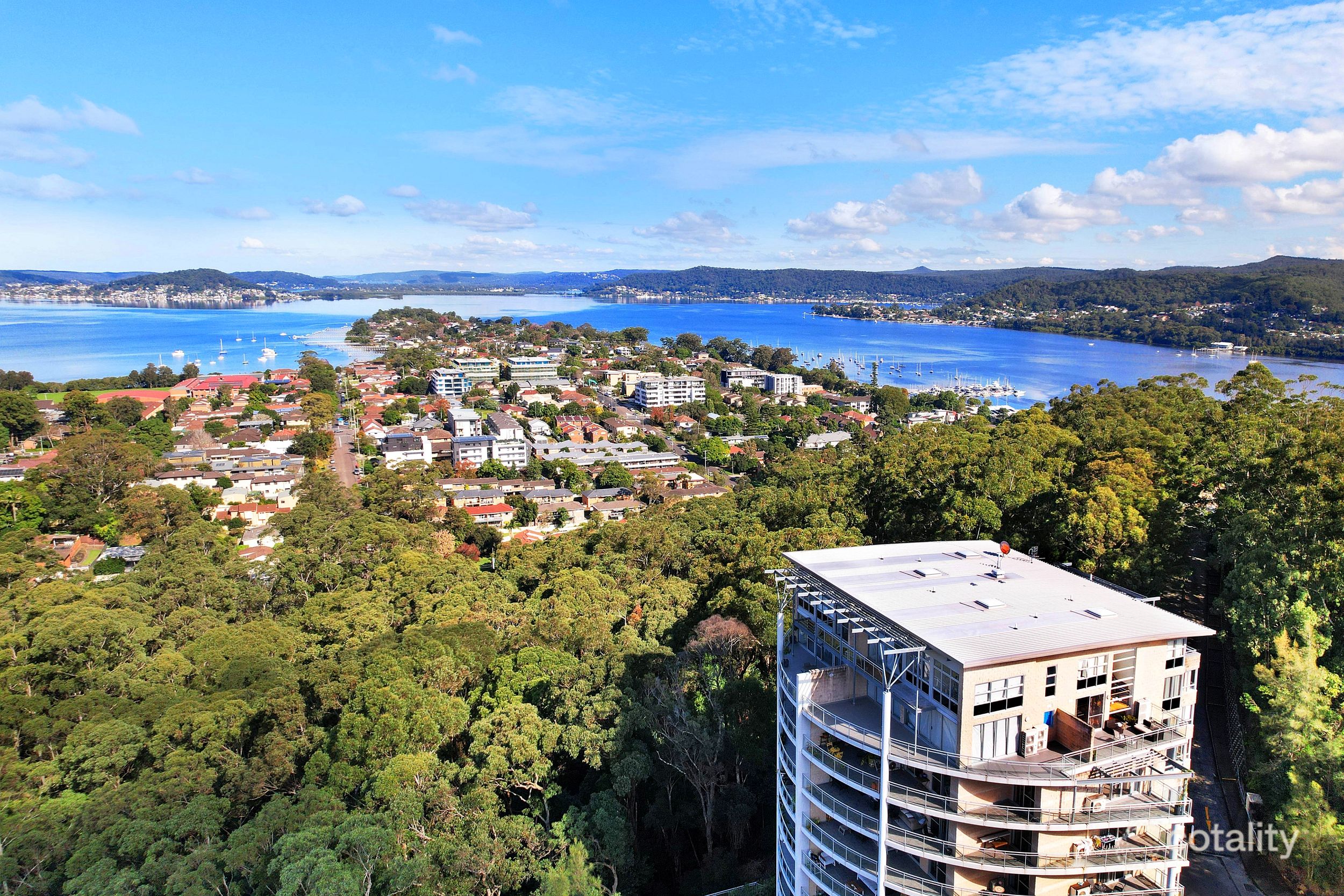 181/80 John Whiteway Dr, Gosford, NSW 2250
