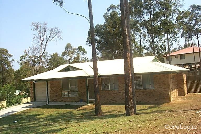 4 Wood Ct, Kallangur, QLD 4503