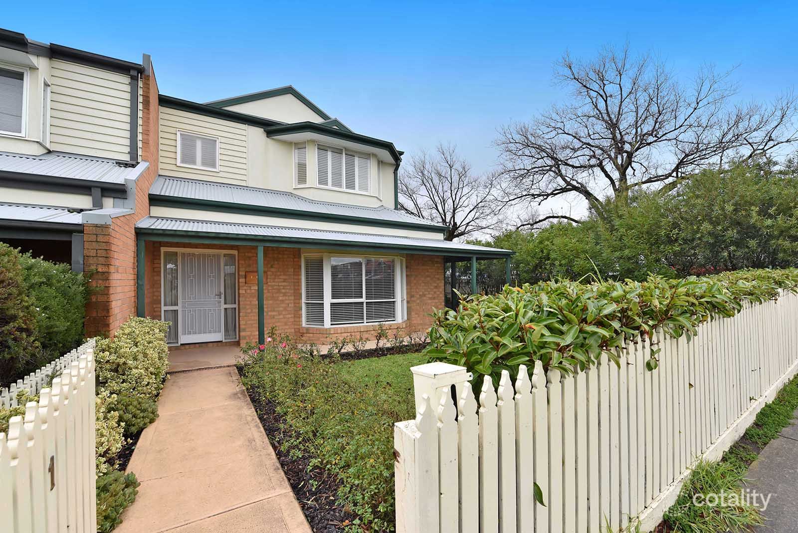 1/64 Macedon St, Sunbury, VIC 3429