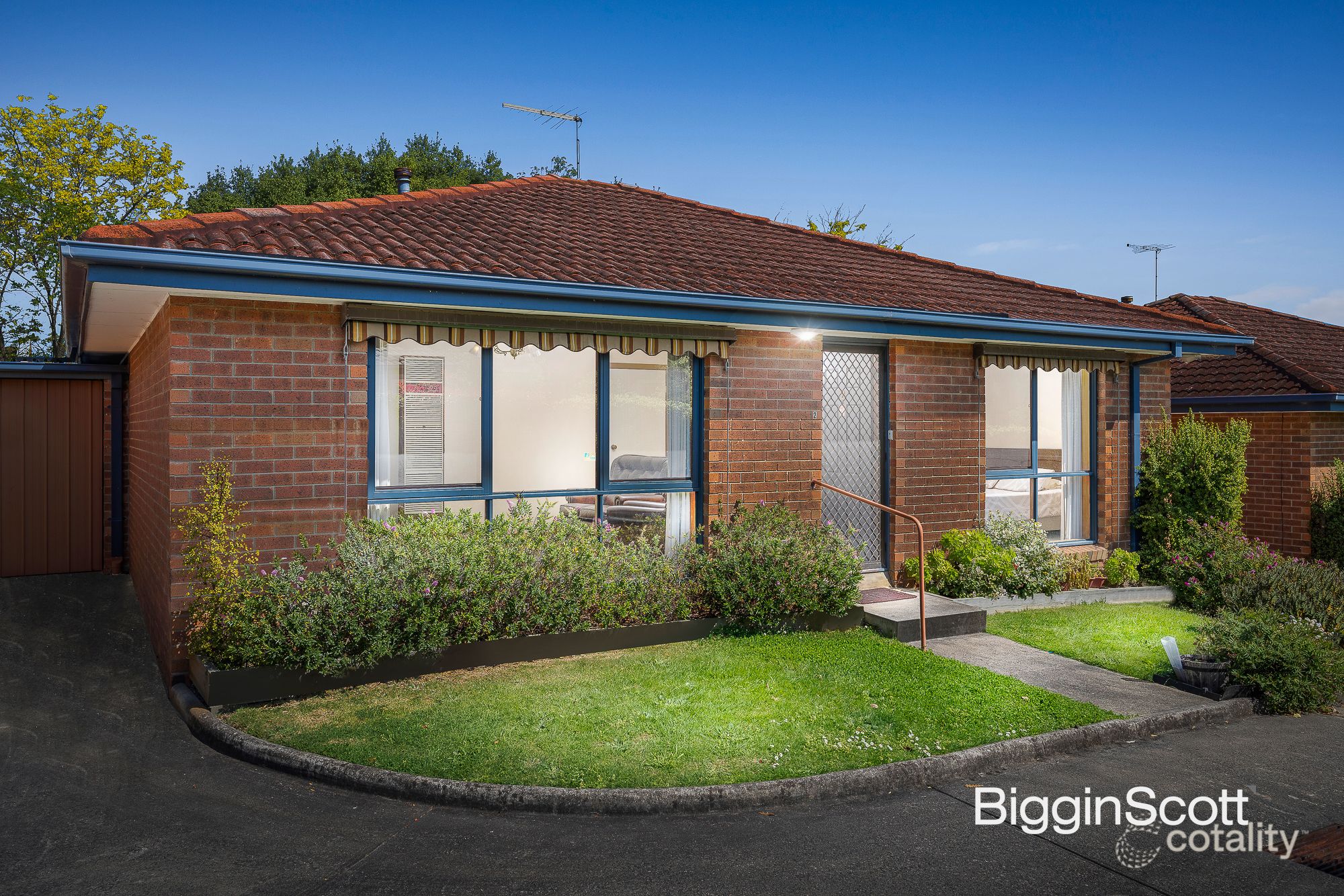 2/16 Mount Pleasant Rd, Nunawading, VIC 3131