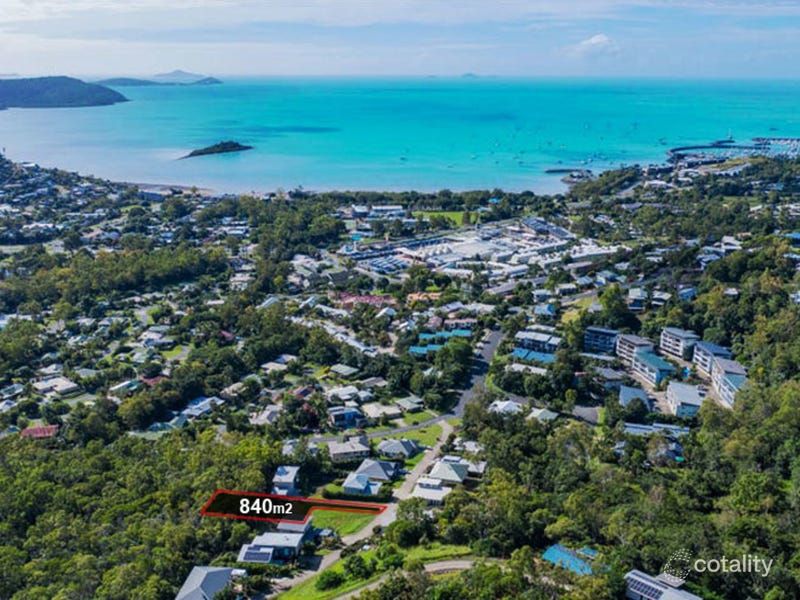 8a Yachtsmans Pde, Cannonvale, QLD 4802