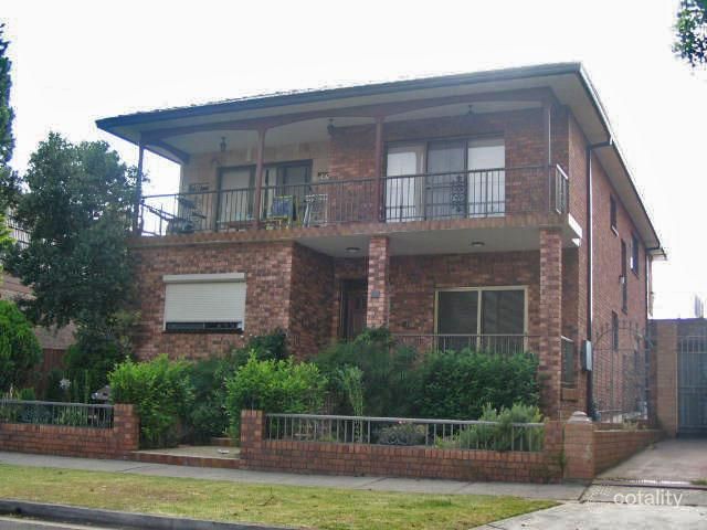 36 Pine Ave, Russell Lea, NSW 2046