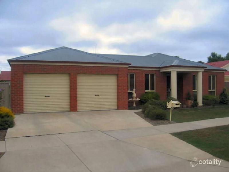 3 James Ct, Kyneton, VIC 3444
