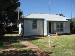 9 Bartley St, Forbes, NSW 2871