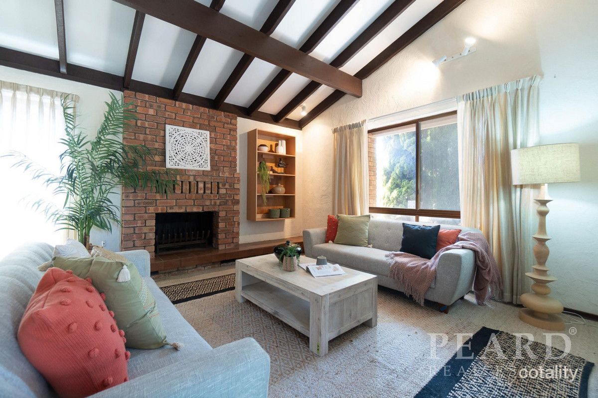 19 Vestey Ct, Duncraig, WA 6023