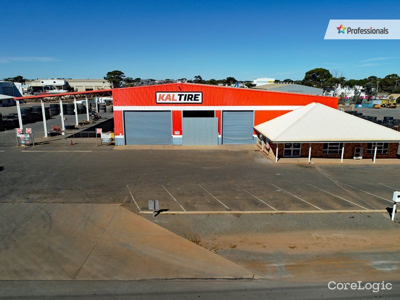 77 Craig Rd, West Kalgoorlie, WA 6430