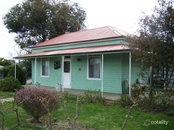 4 Powell St, St Arnaud, VIC 3478