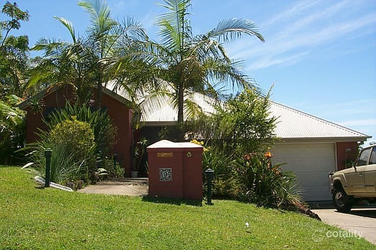9 Larentia St, Currumbin Waters, QLD 4223