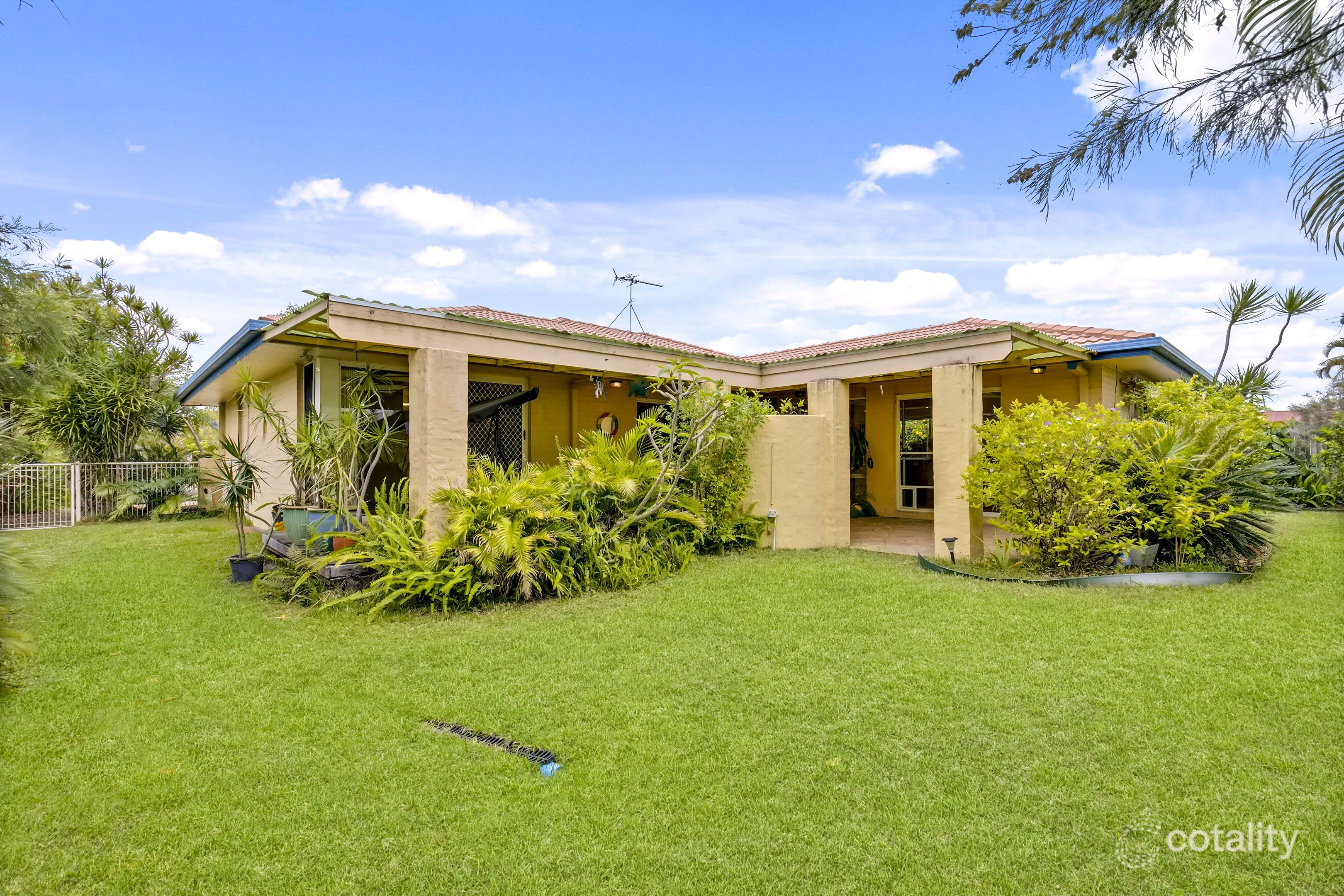 55 Glenfields Bvd, Mountain Creek, QLD 4557