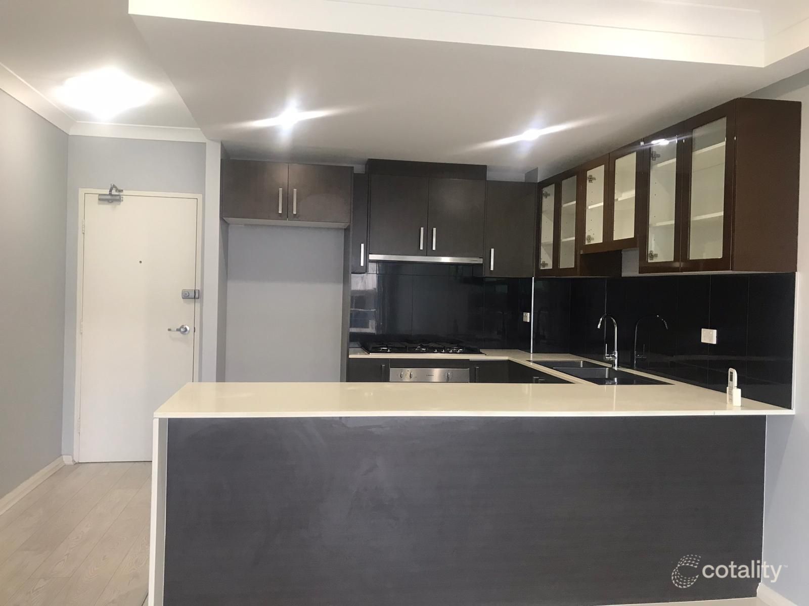 302/8c Myrtle St, Prospect, NSW 2148