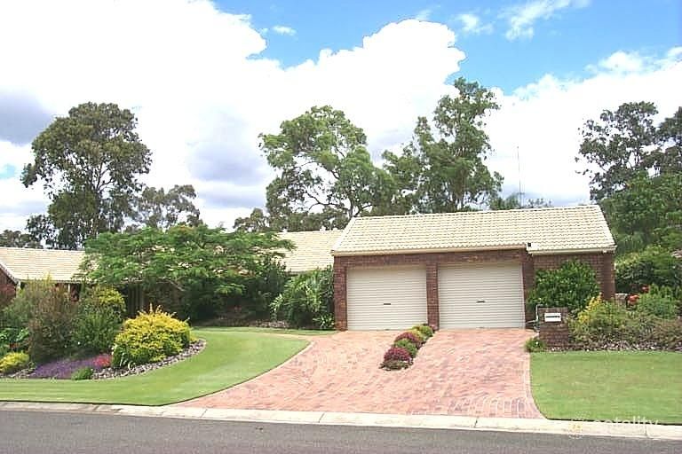 22 Nankoor St, Chapel Hill, QLD 4069