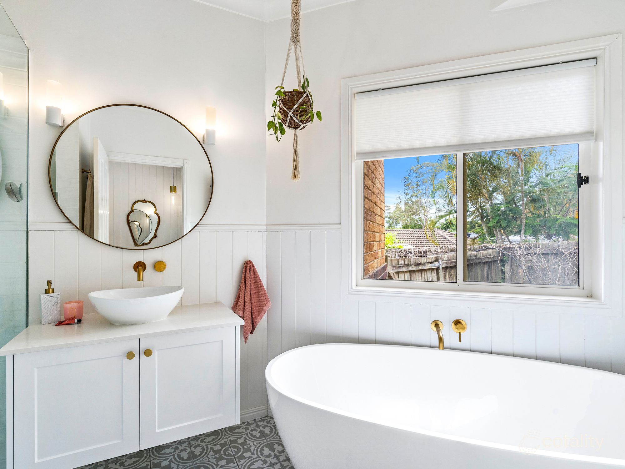 13 Presley Ct, Windaroo, QLD 4207