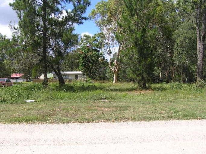 10 Robin St, Macleay Island, QLD 4184