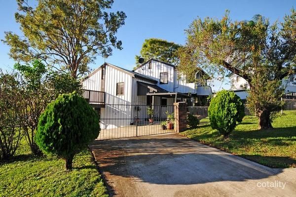 2 Warrener St, Nerang, QLD 4211